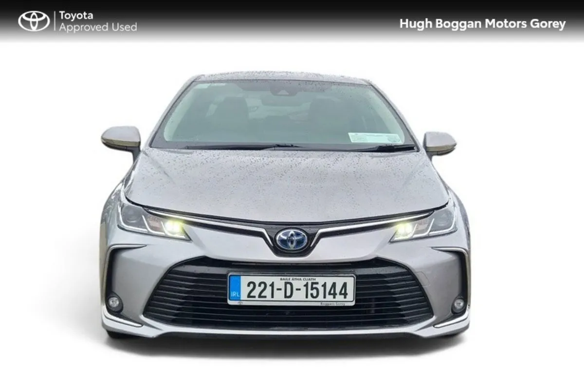 Toyota Corolla Saloon, Petrol Hybrid, 2022, Grey
