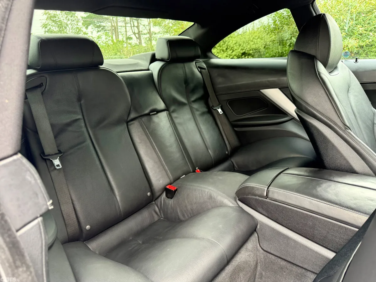 BMW 6-Series Coupe, Diesel, 2016, White