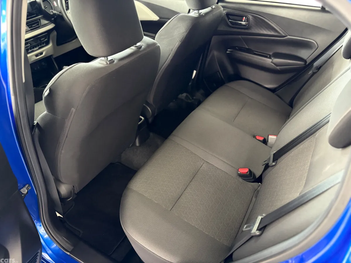Suzuki Swift Hatchback, Petrol Hybrid, 2024, Blue