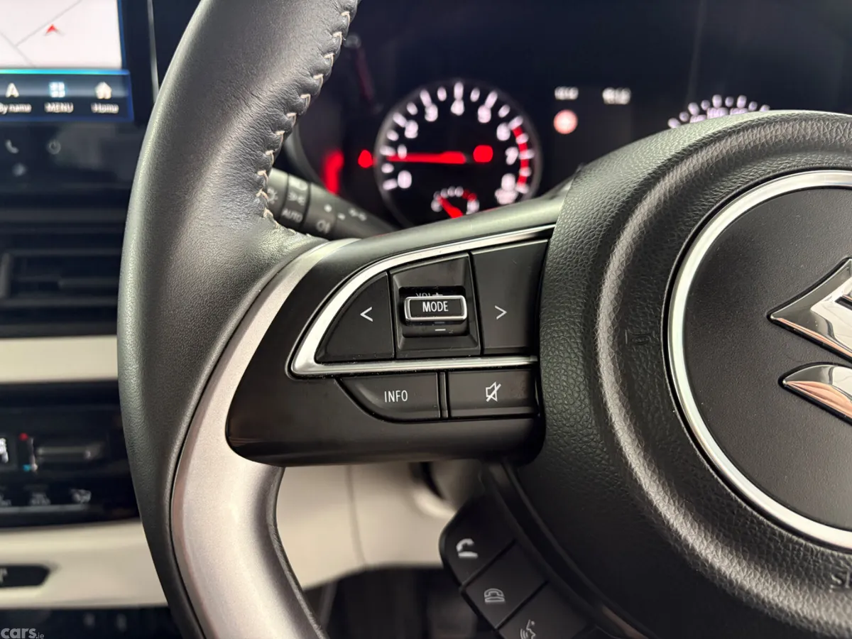 Suzuki Swift Hatchback, Petrol Hybrid, 2024, Blue