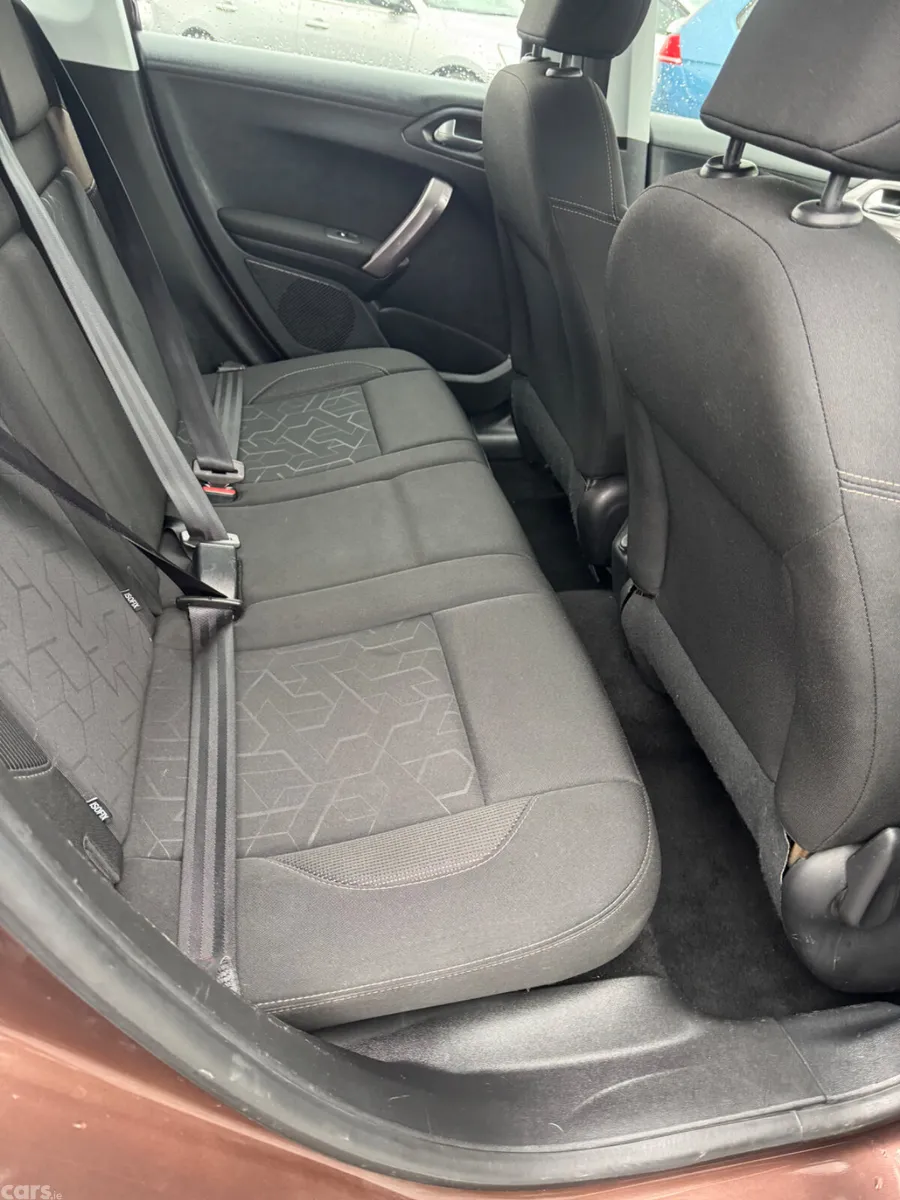 Peugeot 2008 SUV, Diesel, 2015, Brown
