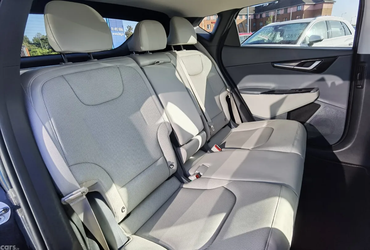 Kia EV6 Hatchback, Electric, 2023, Black