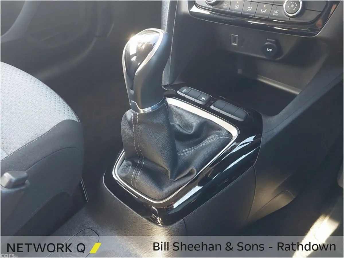 Opel Corsa Hatchback, Petrol, 2025, Red
