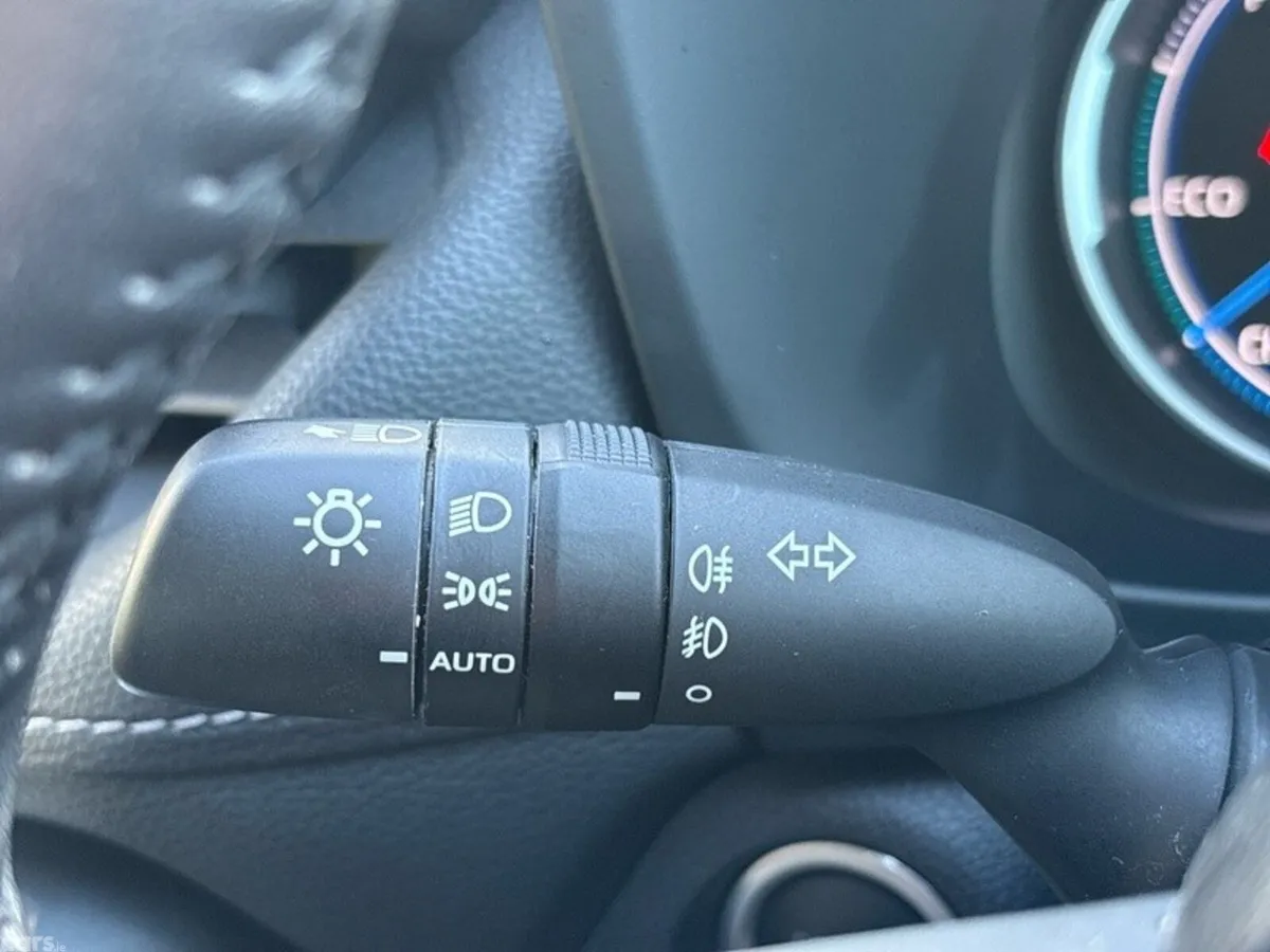 Toyota RAV4 SUV, Petrol Hybrid, 2024, Black