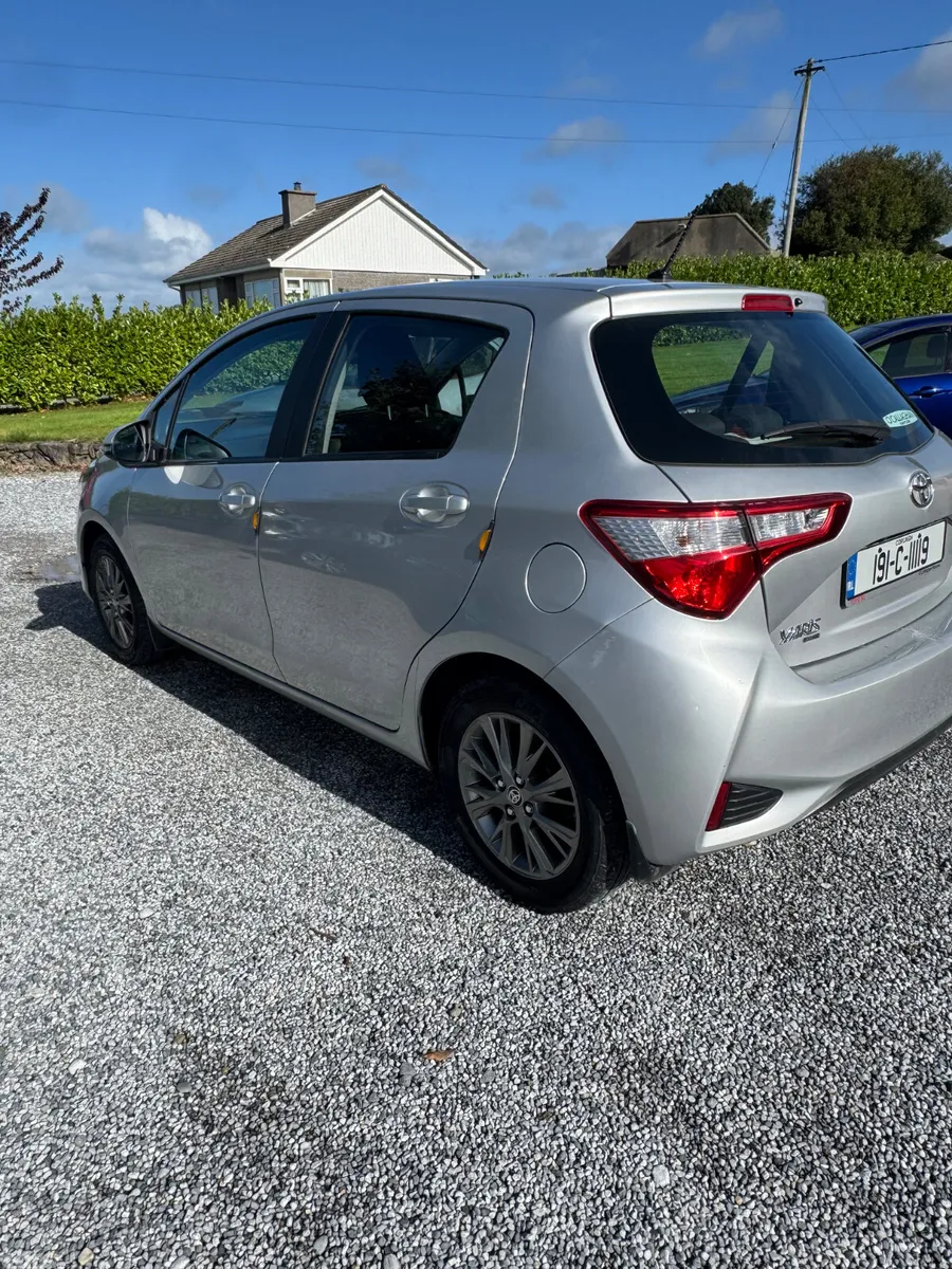 Toyota Yaris MPV, Petrol, 2019, Grey