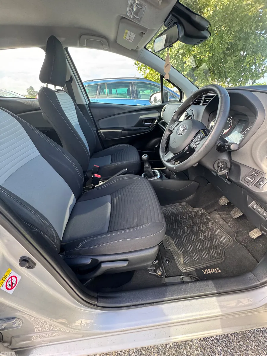 Toyota Yaris MPV, Petrol, 2019, Grey