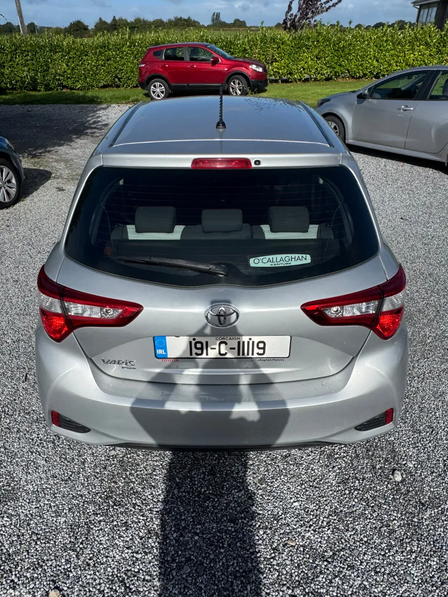 Toyota Yaris MPV, Petrol, 2019, Grey