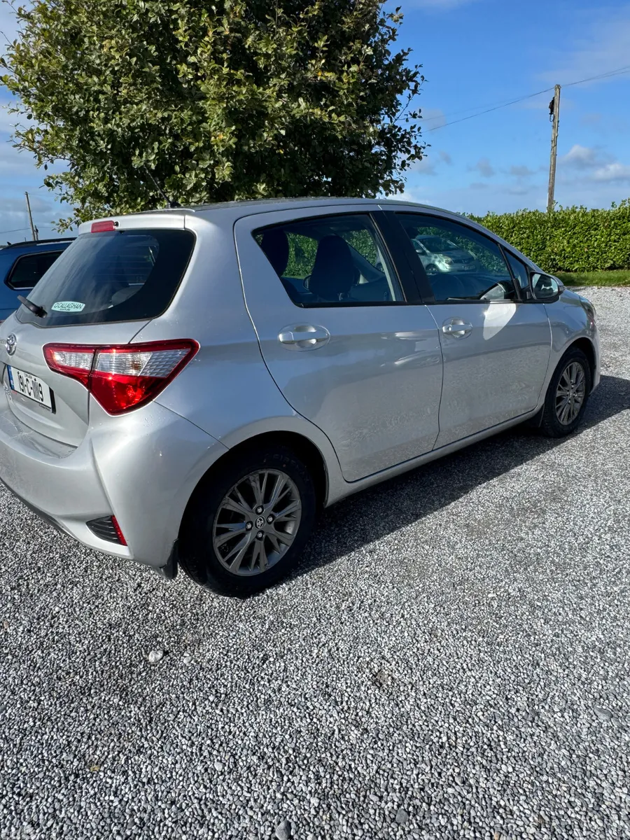 Toyota Yaris MPV, Petrol, 2019, Grey