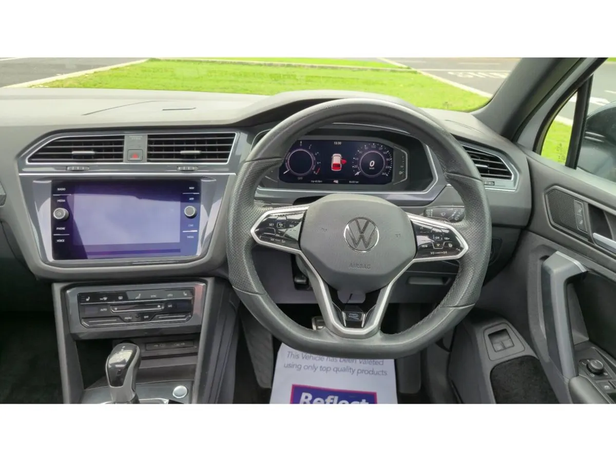 Volkswagen Tiguan SUV, Petrol Plug-in Hybrid, 2024, White