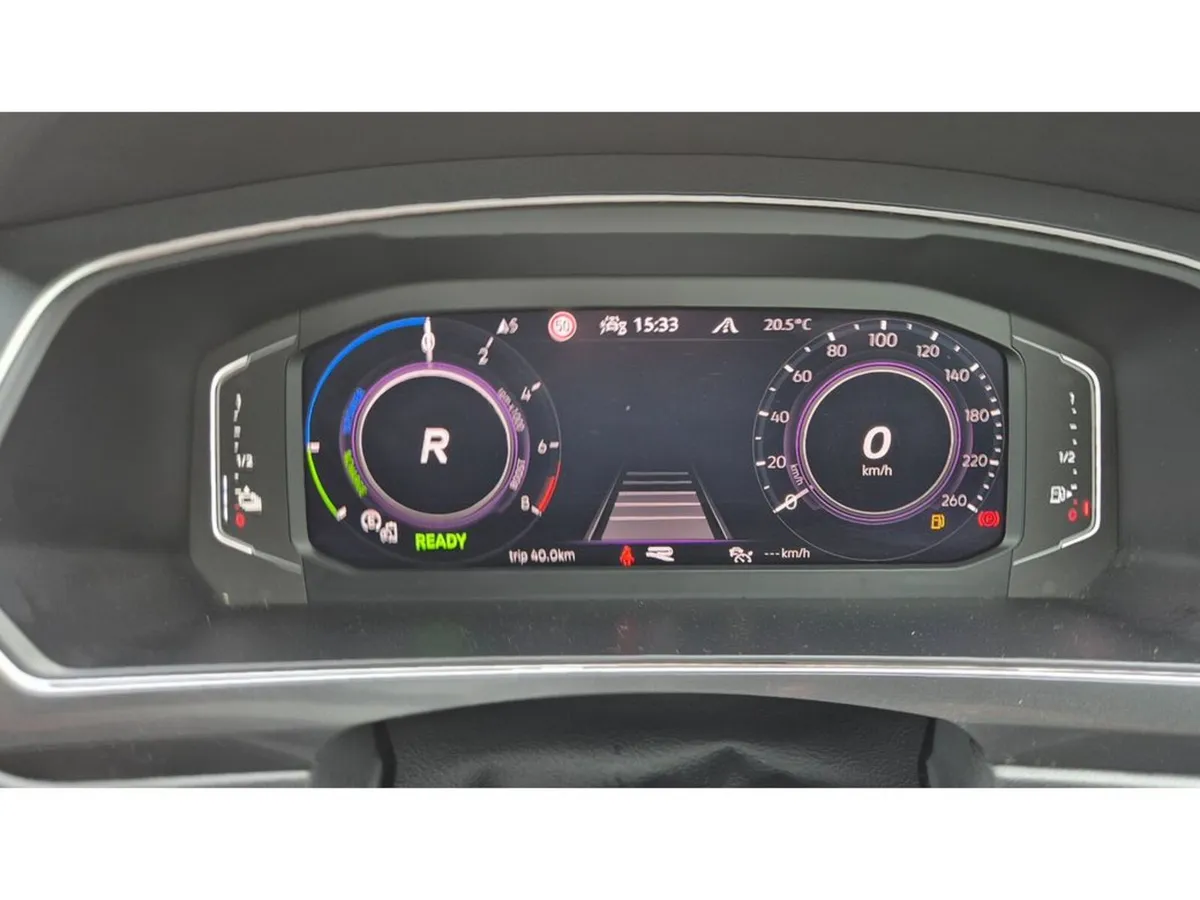 Volkswagen Tiguan SUV, Petrol Plug-in Hybrid, 2024, White