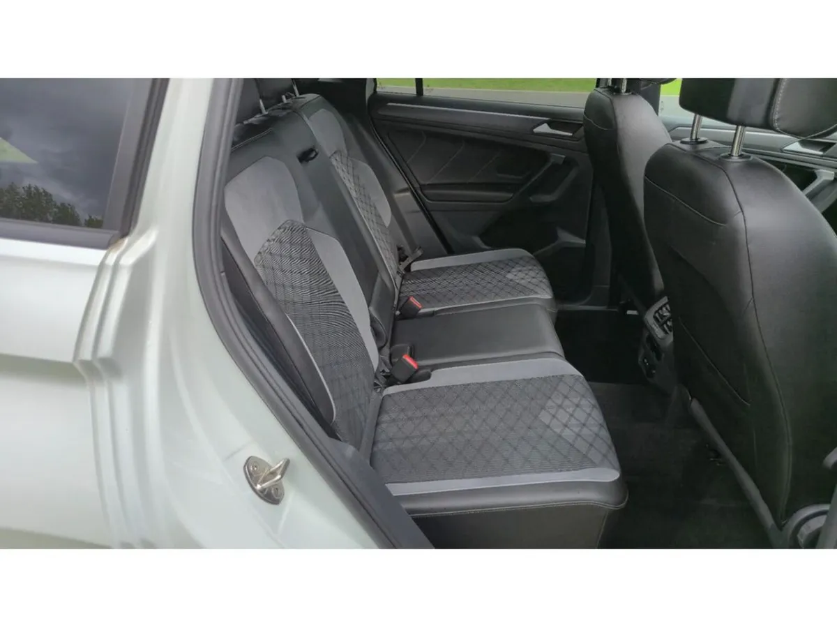 Volkswagen Tiguan SUV, Petrol Plug-in Hybrid, 2024, White