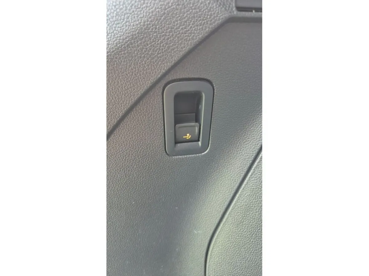 Volkswagen Tiguan SUV, Petrol Plug-in Hybrid, 2024, White