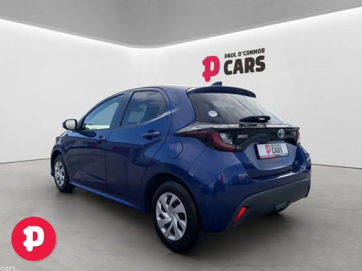 Toyota Yaris Hatchback, Petrol Hybrid, 2022, Blue