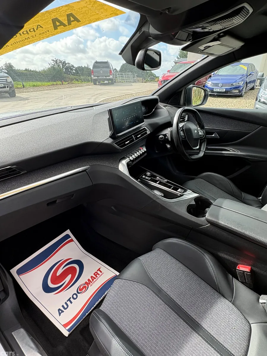 Peugeot 3008 SUV, Diesel, 2023, White