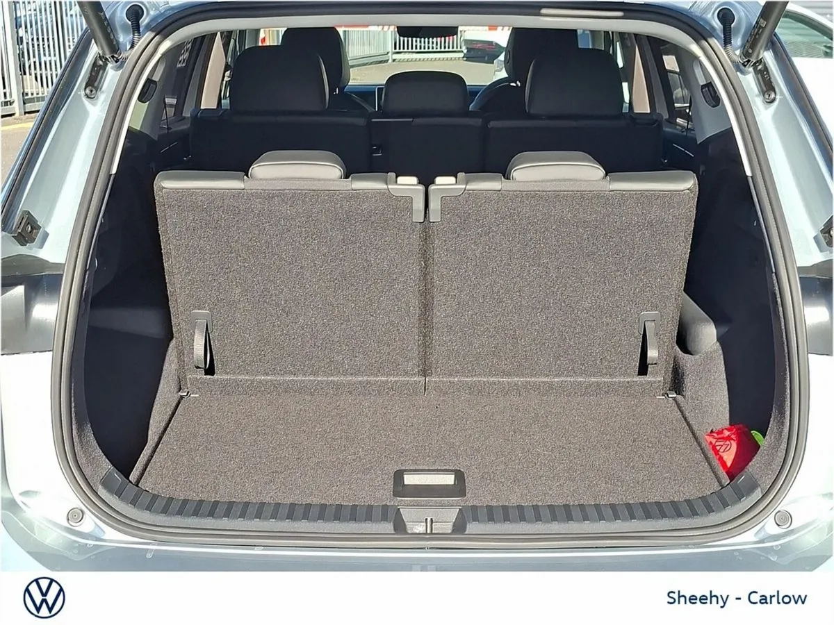Volkswagen Tayron SUV, Diesel, 2026, Silver