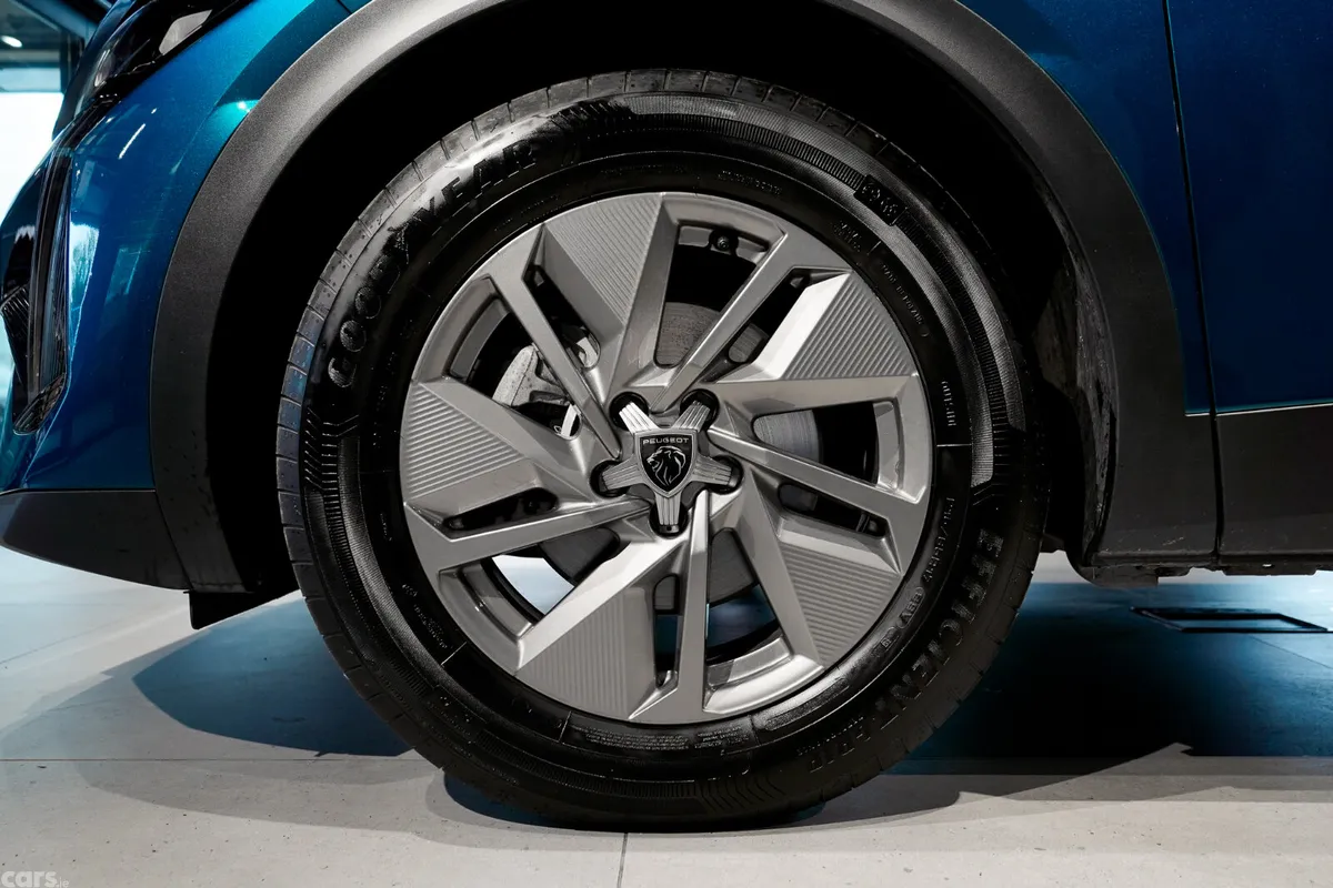 Peugeot 408 Hatchback, Petrol Hybrid, 2026, Blue