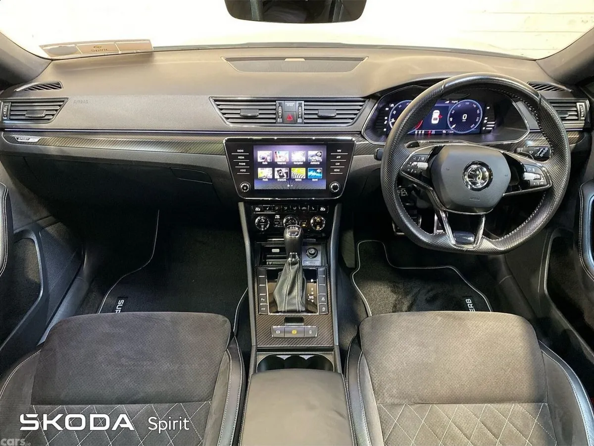 Skoda Superb Saloon, Diesel, 2021, Silver