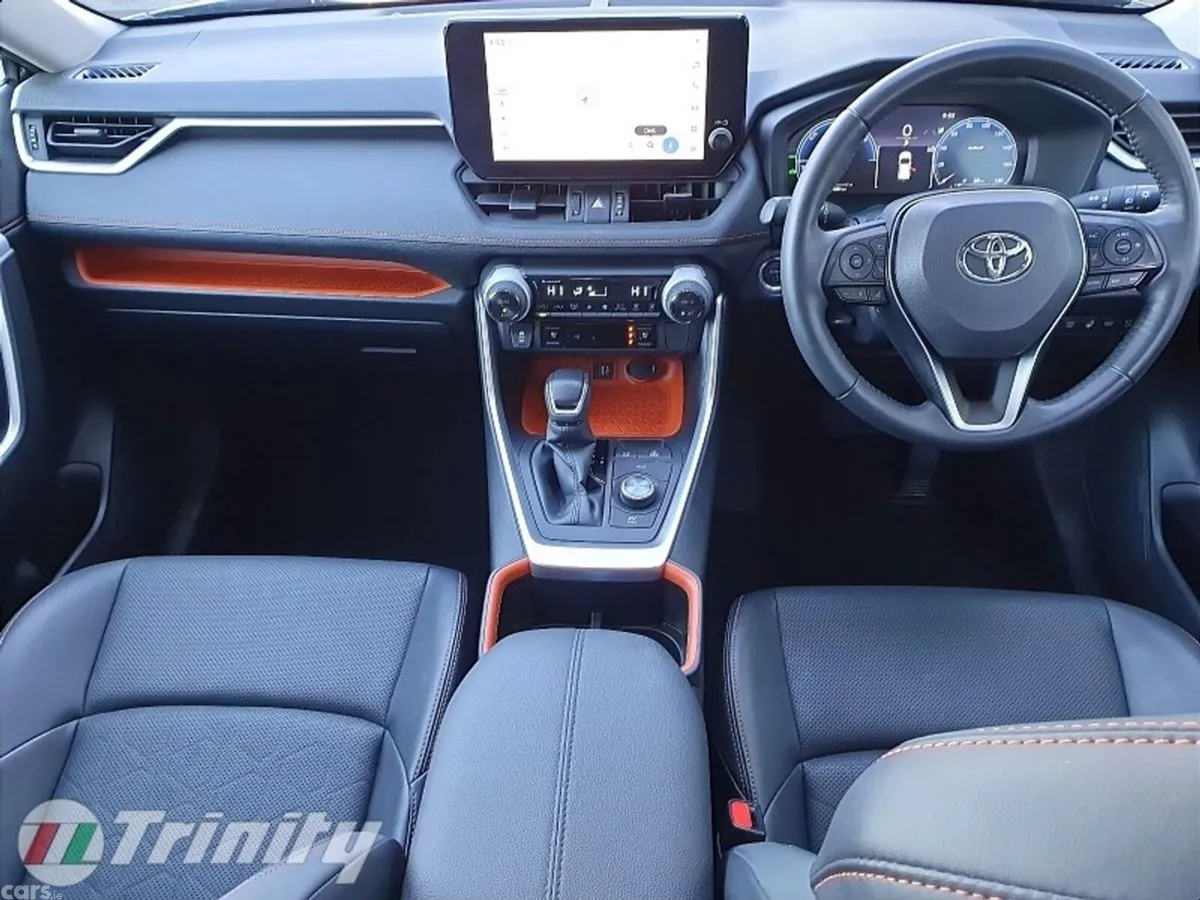 Toyota RAV4 SUV, Petrol Hybrid, 2023, Black