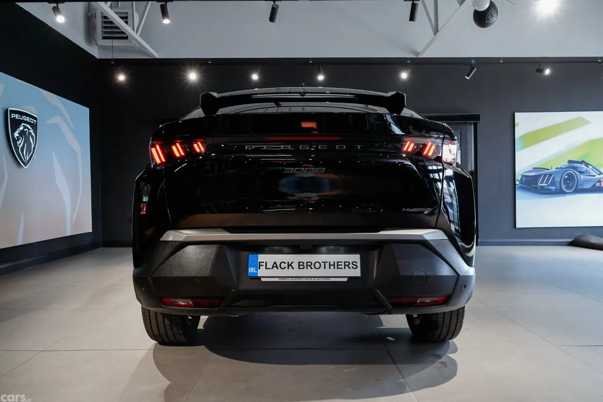 Peugeot 3008 MPV, Petrol Hybrid, 2026, Black