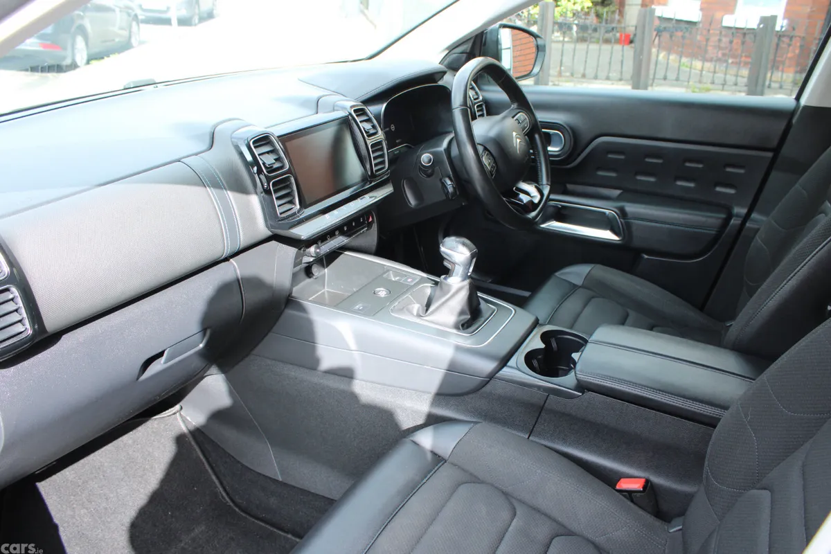 Citroen C5 Aircross MPV, Diesel, 2022, White
