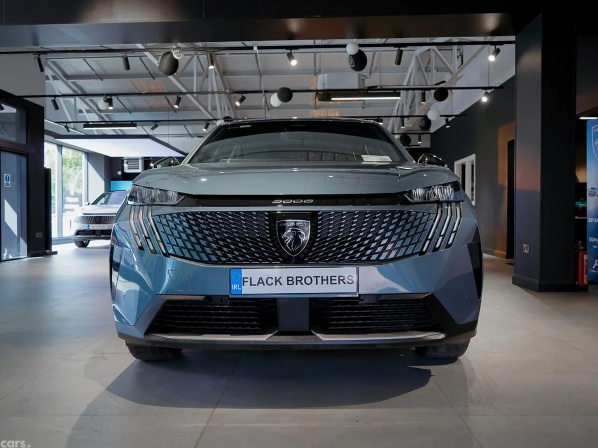 Peugeot 3008 MPV, Petrol Hybrid, 2025, Blue