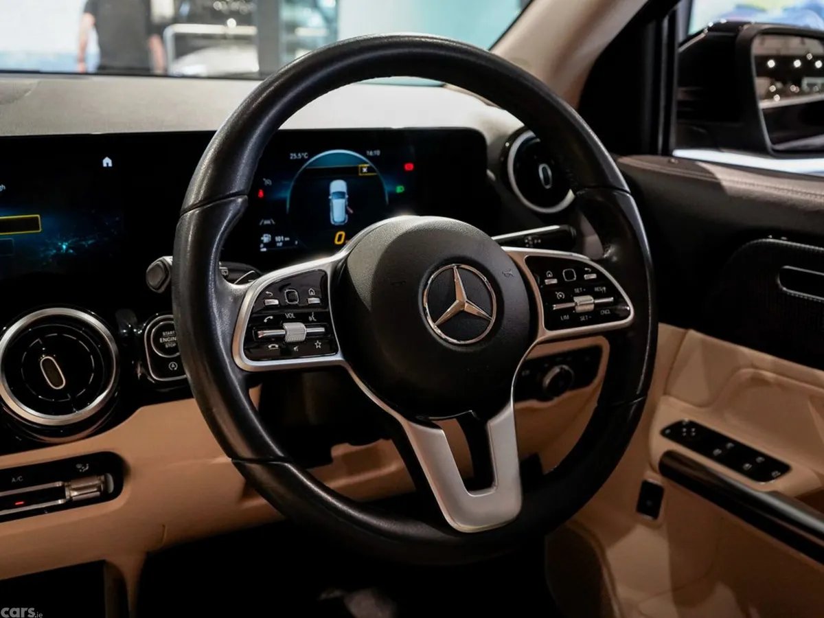 Mercedes-Benz GLA SUV, Diesel, 2022, Black
