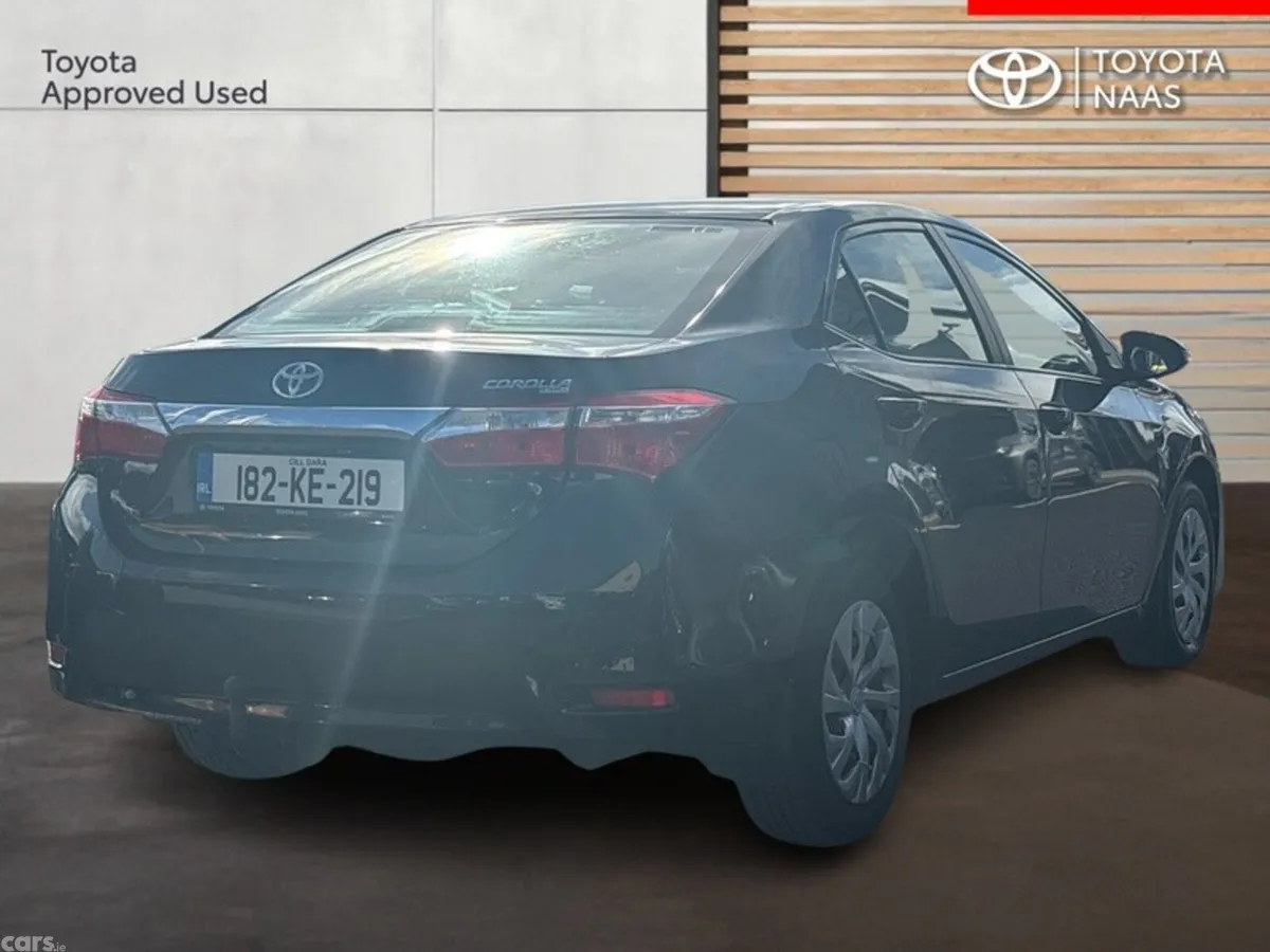 Toyota Corolla Saloon, Petrol, 2018, Black