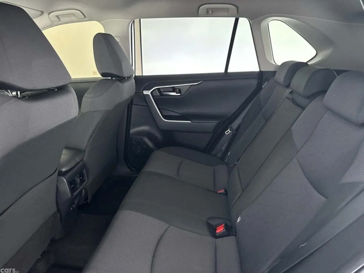 Toyota RAV4 SUV, Petrol Hybrid, 2020, White