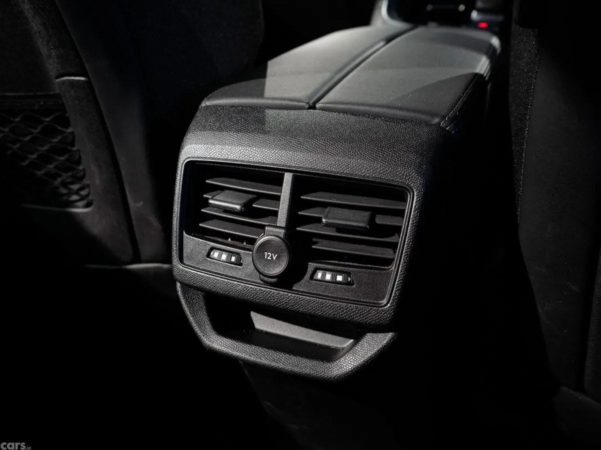 Peugeot 3008 MPV, Petrol Plug-in Hybrid, 2022, Grey