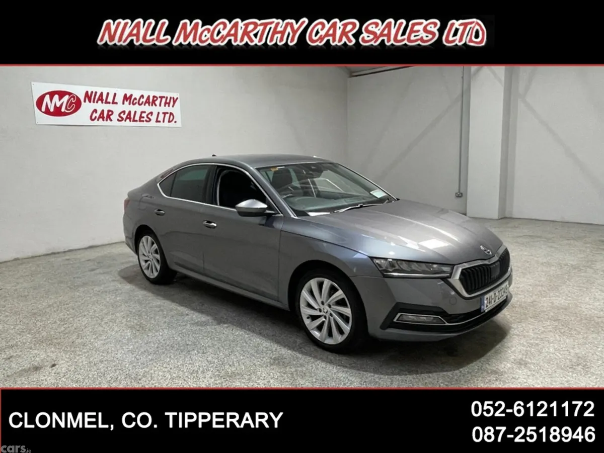 Skoda Octavia Hatchback, Diesel, 2024, Grey