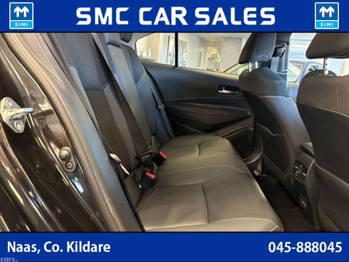 Toyota Corolla Saloon, Petrol Hybrid, 2023, Black
