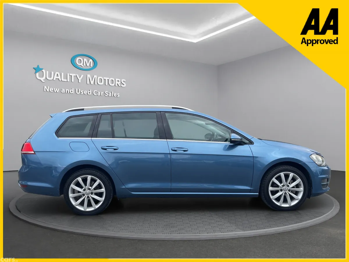 Volkswagen Golf Hatchback, Petrol, 2017, Blue