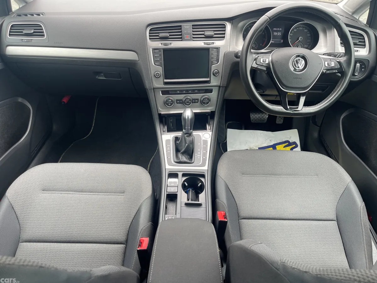 Volkswagen Golf Hatchback, Petrol, 2017, Blue