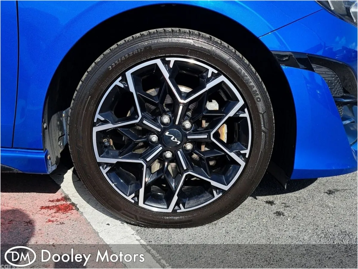 Kia Ceed Hatchback, Diesel Hybrid, 2023, Blue