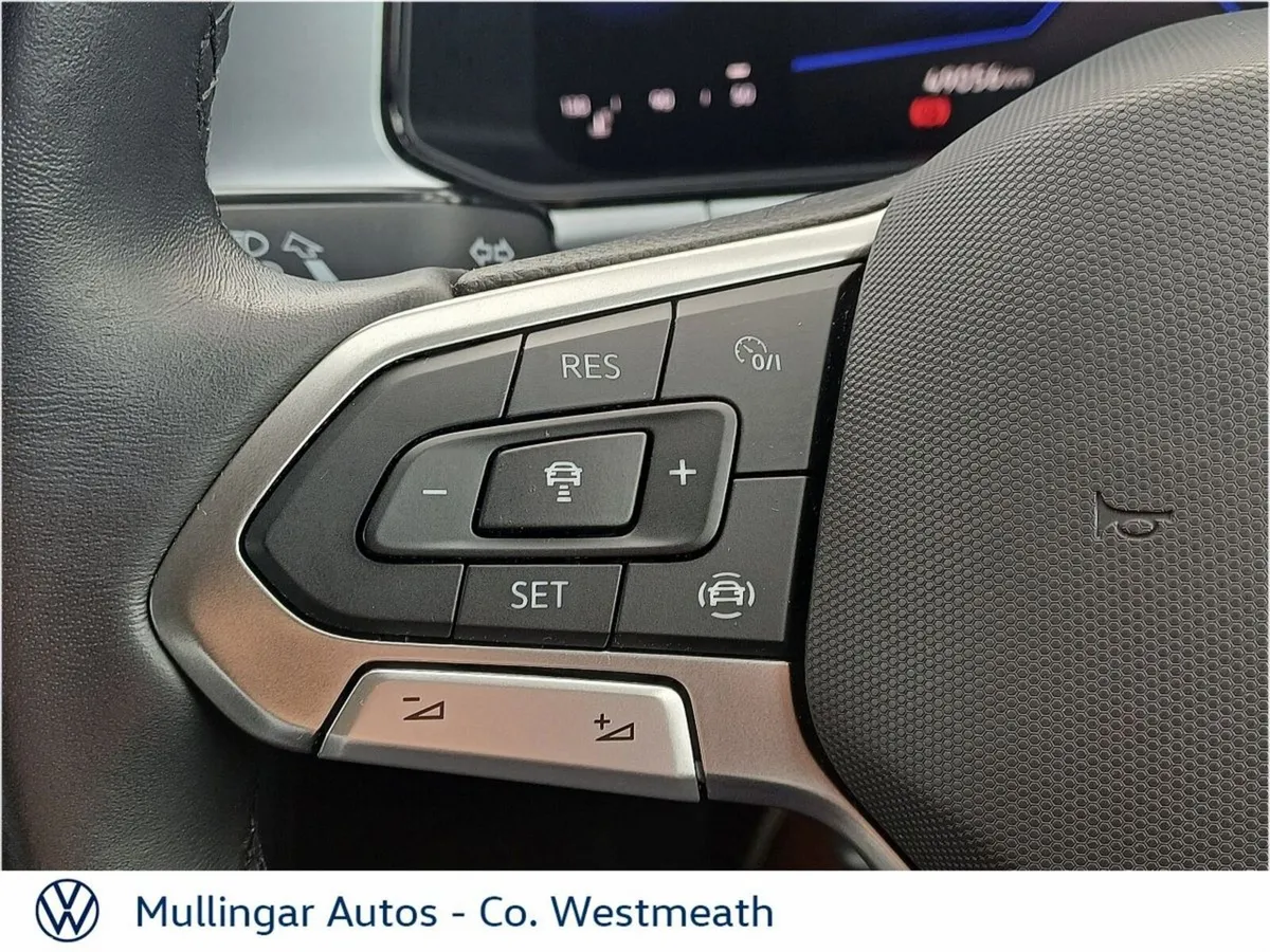 Volkswagen T-Roc SUV, Petrol, 2024, Grey