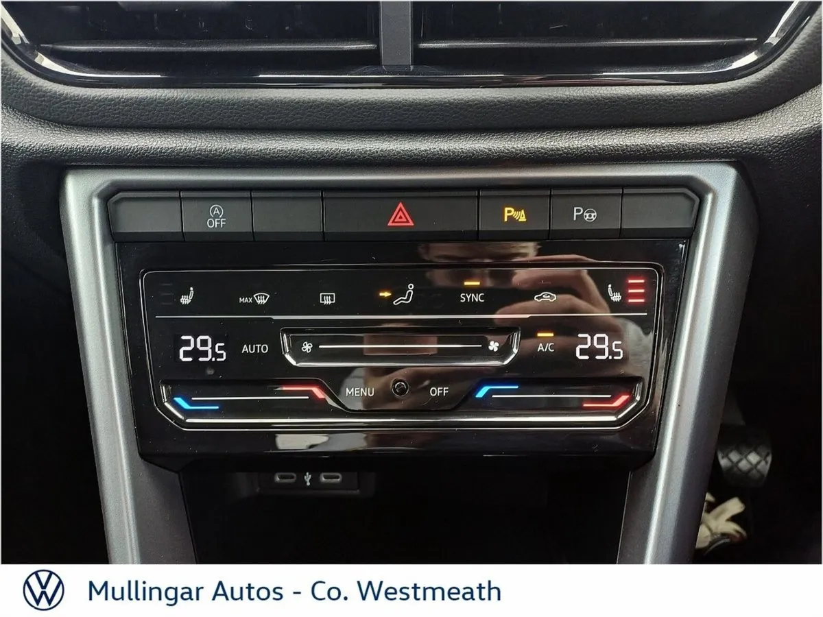 Volkswagen T-Roc SUV, Petrol, 2024, Grey