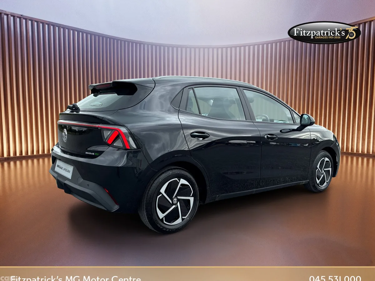 MG MG4 Hatchback, Electric, 2026, Black