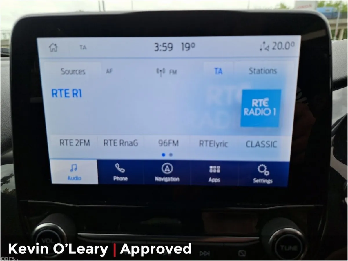 Ford Puma SUV, Petrol Hybrid, 2022, Red