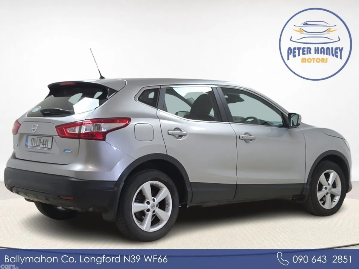 Nissan Qashqai SUV, Diesel, 2017, Grey