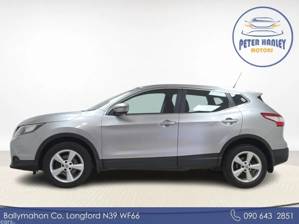 Nissan Qashqai SUV, Diesel, 2017, Grey