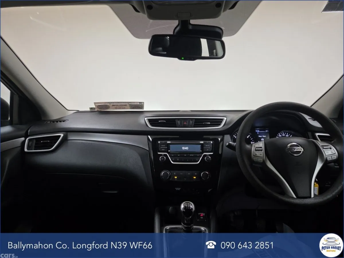 Nissan Qashqai SUV, Diesel, 2017, Grey