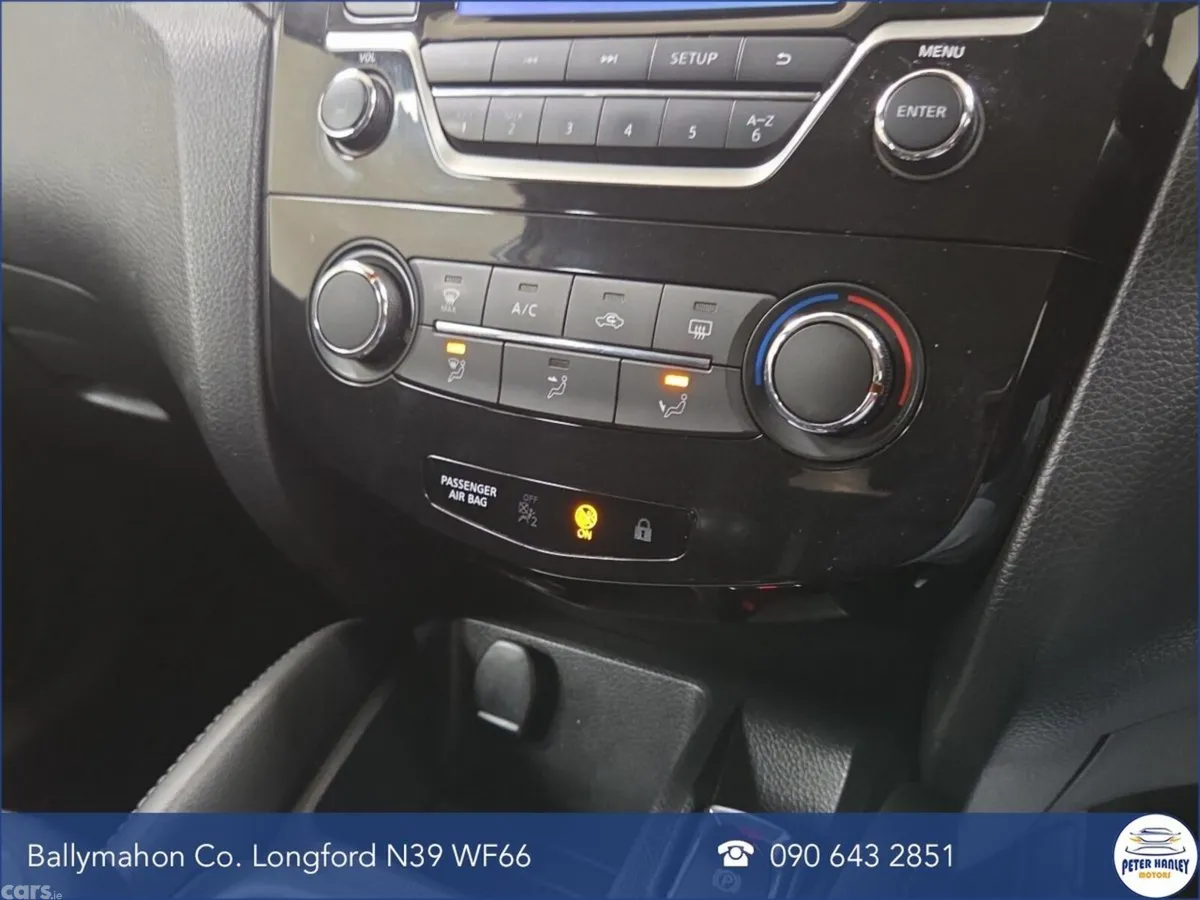 Nissan Qashqai SUV, Diesel, 2017, Grey