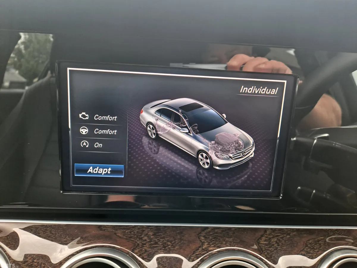 Mercedes-Benz E-Class Saloon, Diesel, 2018, Red