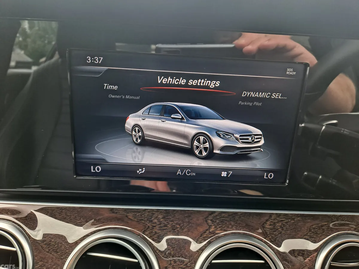 Mercedes-Benz E-Class Saloon, Diesel, 2018, Red