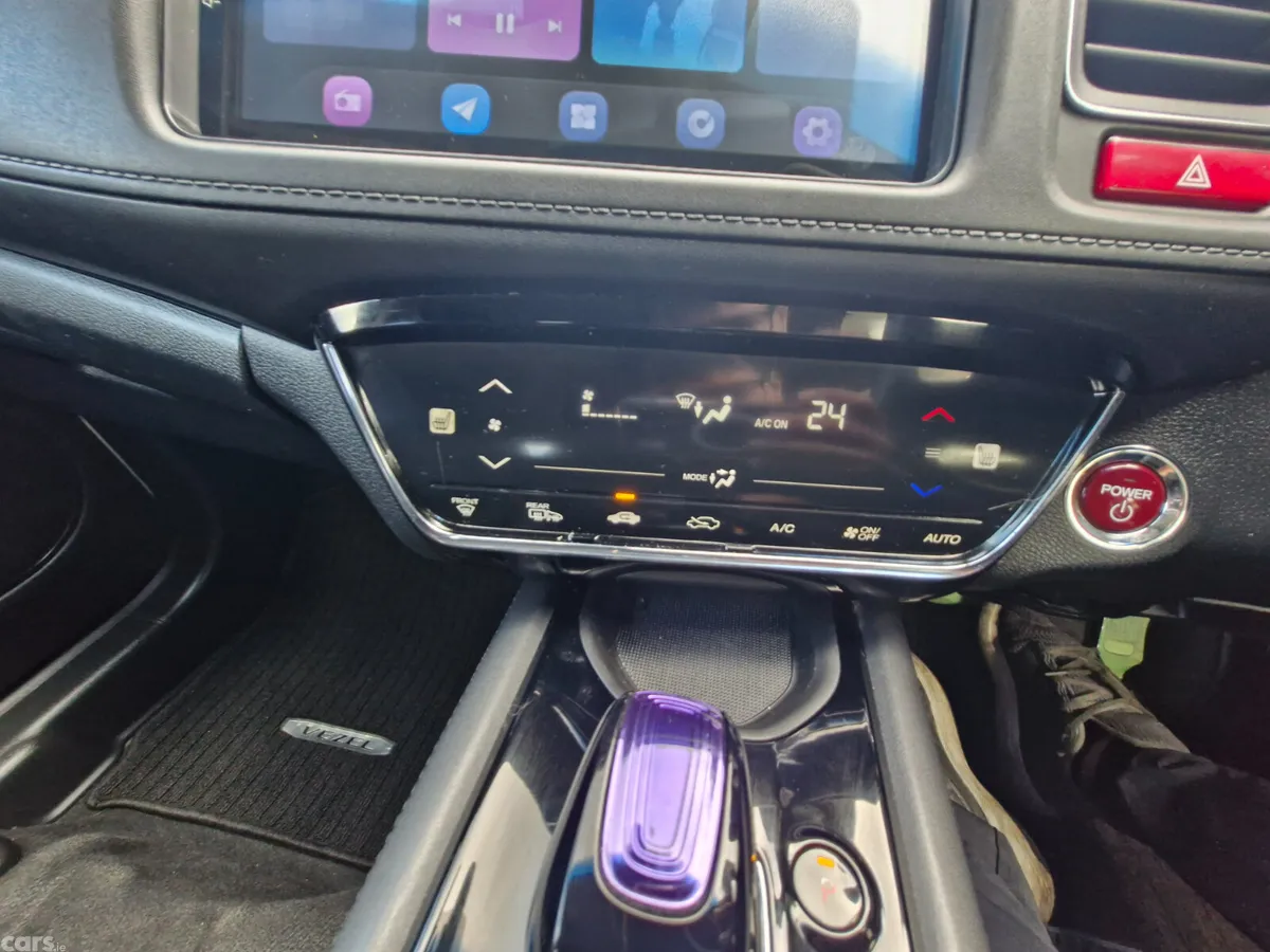 Honda Vezel SUV, Petrol Hybrid, 2014, White