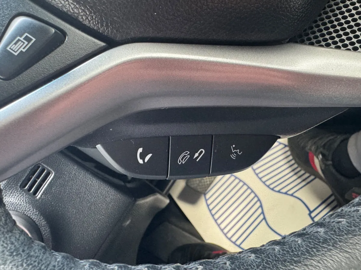 Honda Grace Saloon, Petrol Hybrid, 2015, White