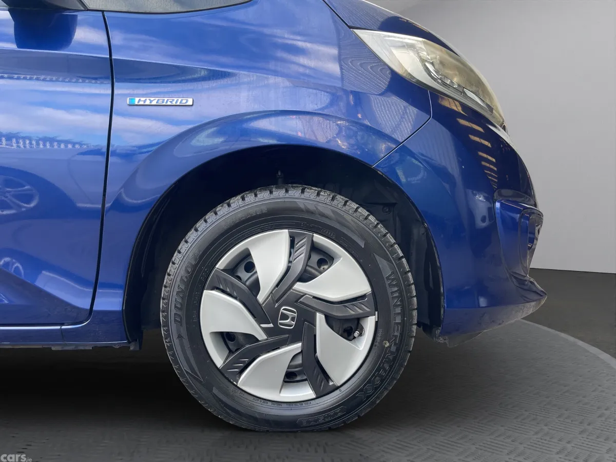 Honda Freed MPV, Petrol Hybrid, 2017, Blue