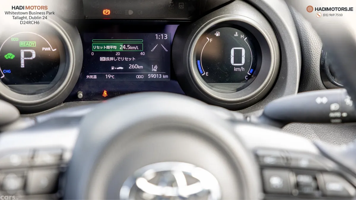 Toyota Yaris Cross SUV, Petrol Hybrid, 2022, White