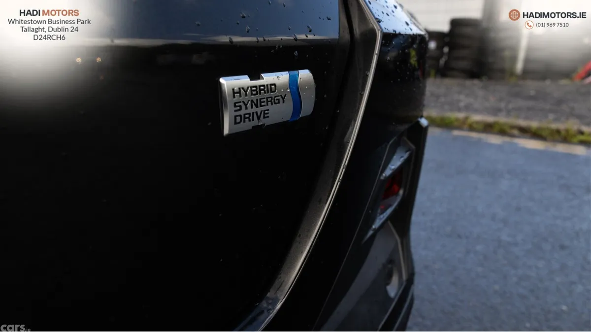 Toyota Raize SUV, Petrol Hybrid, 2022, Black