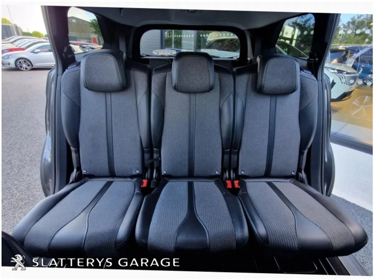 Peugeot 5008 SUV, Diesel, 2022, Grey